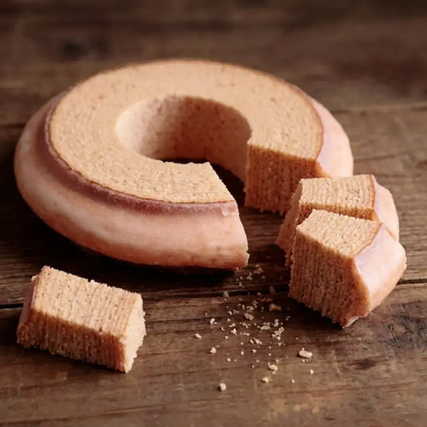 Baum u. Baum Japanese Baumkuchen Ring Cake Sakura Cherry Blossom 1 Piece