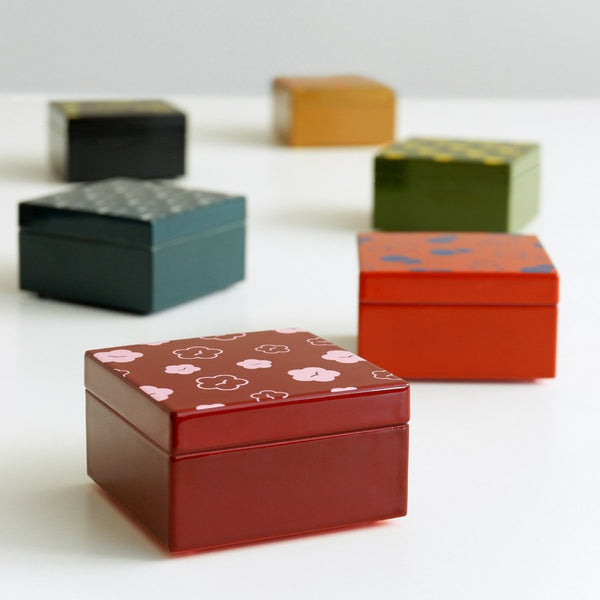 Isuke Cute Lacquered Wooden Box For Jewelry & Accessories