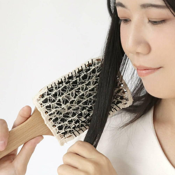 Natural Silk Moisturizing Hair Brush Cover For Shiny Hair 12.5cm