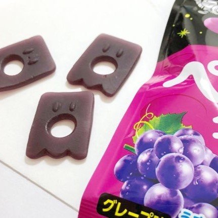 Nobel Petagu Gummies Grape Flavor Cute Gummy Candy 50g