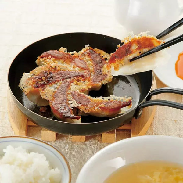 Summit Mini Fry Pan Small Cast Iron Frying Pan With Lid 16cm