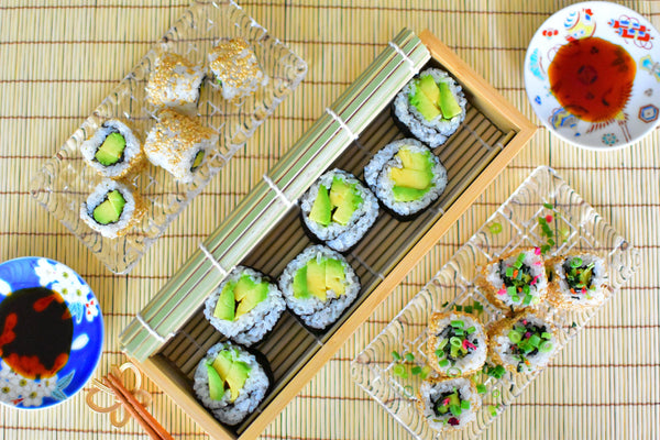 How To Make Avocado Sushi (Avocado Roll 2 Ways)