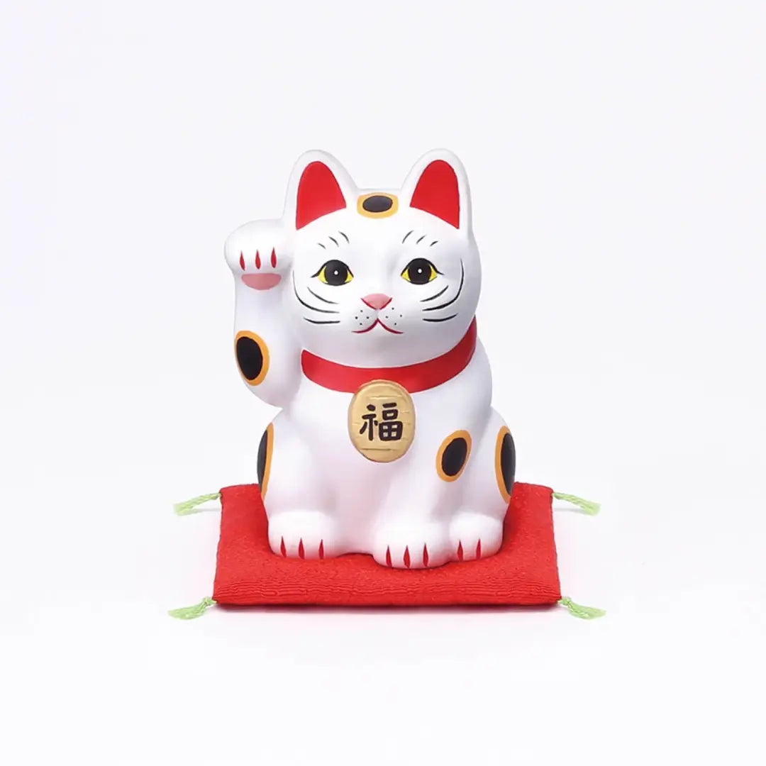 Handmade Japanese Maneki Neko Lucky Cat Ceramic Figurine White 8cm
