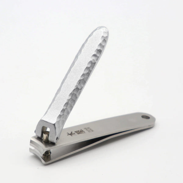 Kiya-Premium-Hammered-Steel-Nail-Clipper-82mm-2-2024-12-11T08:00:10.723Z.webp