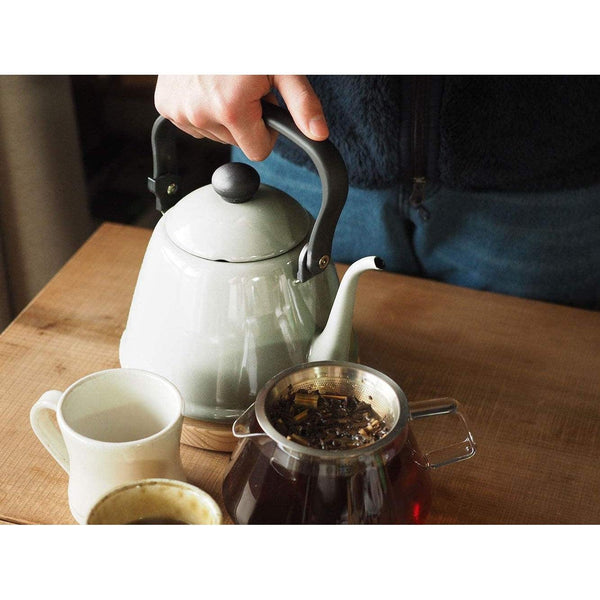 Noda Horo Drip Kettle II Japanese Enamel Gooseneck Kettle White DK-200W