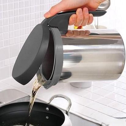 Uchicook Roka Pot Cooking Oil Filter Pot Black LES3241